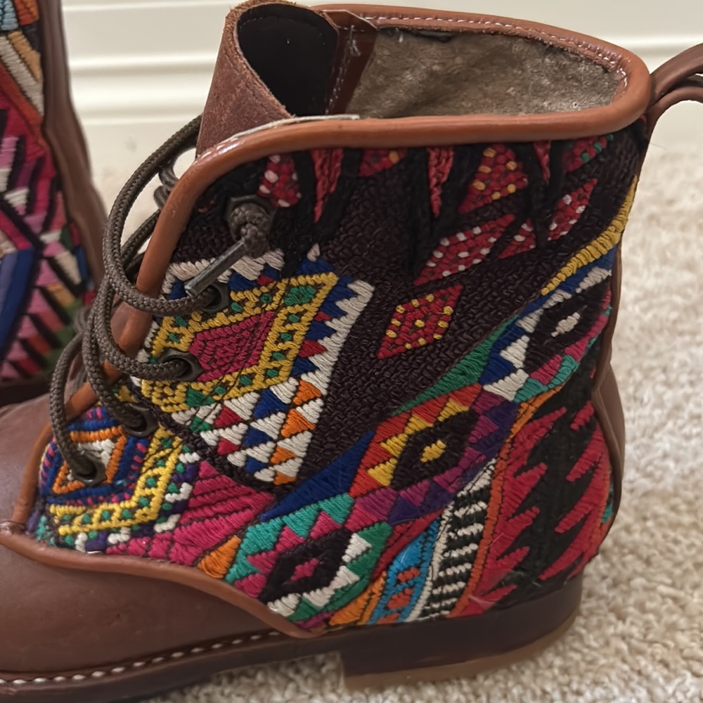 Teysha Custom Peace Boot - Picture 8 of 12